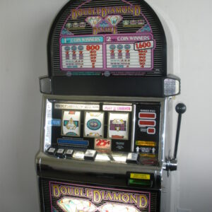 Double Diamond Deluxe Slot Machine